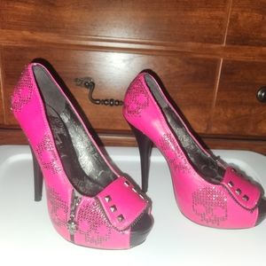 Pink skull heels